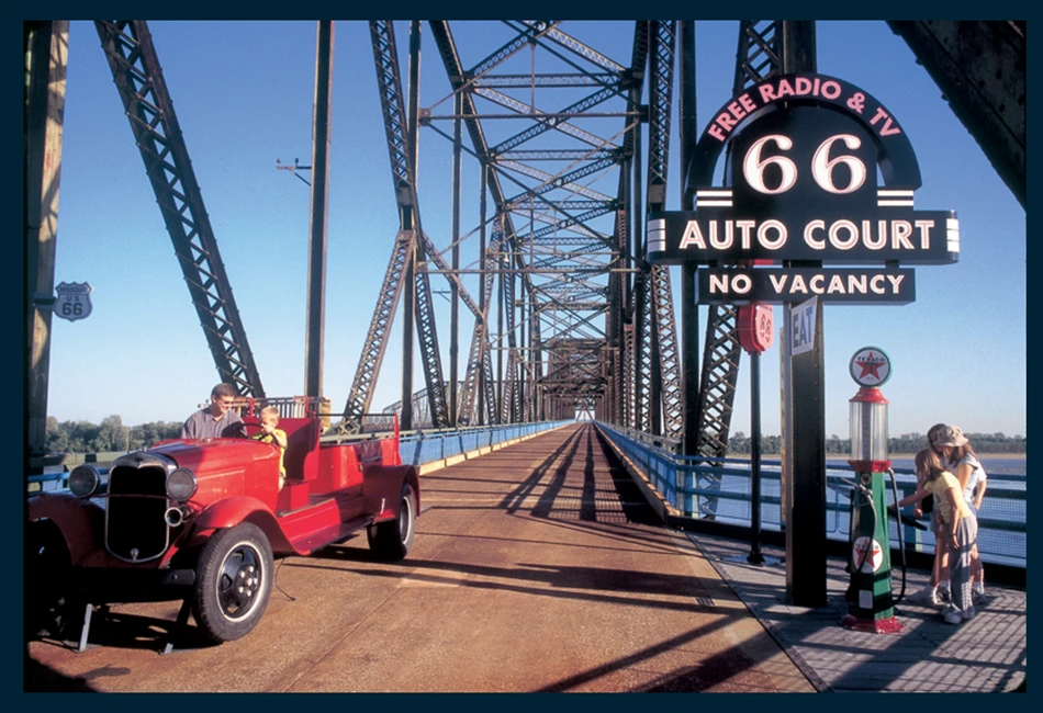 Old Chain of Rocks Bridge in St. Louis, Missouri