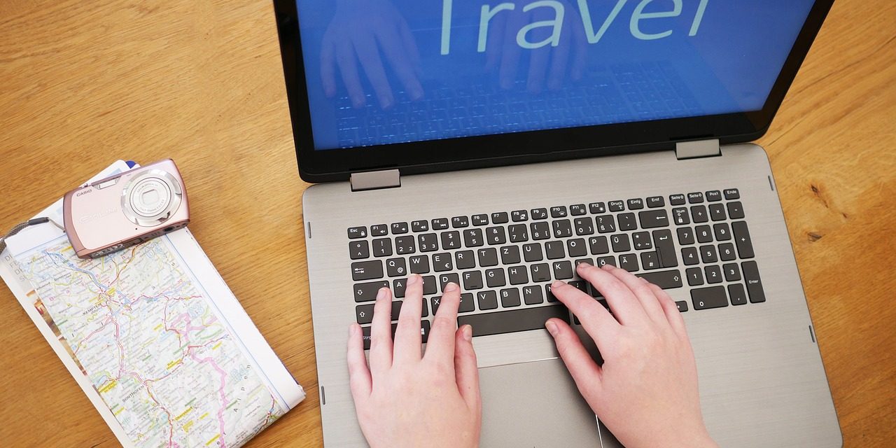 Getting a Feel for Travel Experiences Through the Internet