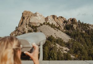 South Dakota: Iconic Landmarks