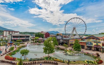 Pigeon Forge: Mountain Town, Incredible Allure