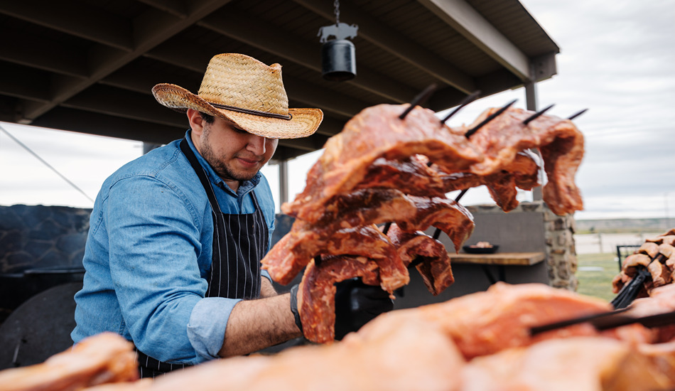 Pitchfork Fondue in Medora. (Photo credit: North Dakota Tourism)