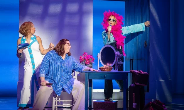 Leisure Groups Love the Holidays on Broadway: How to Make It Special