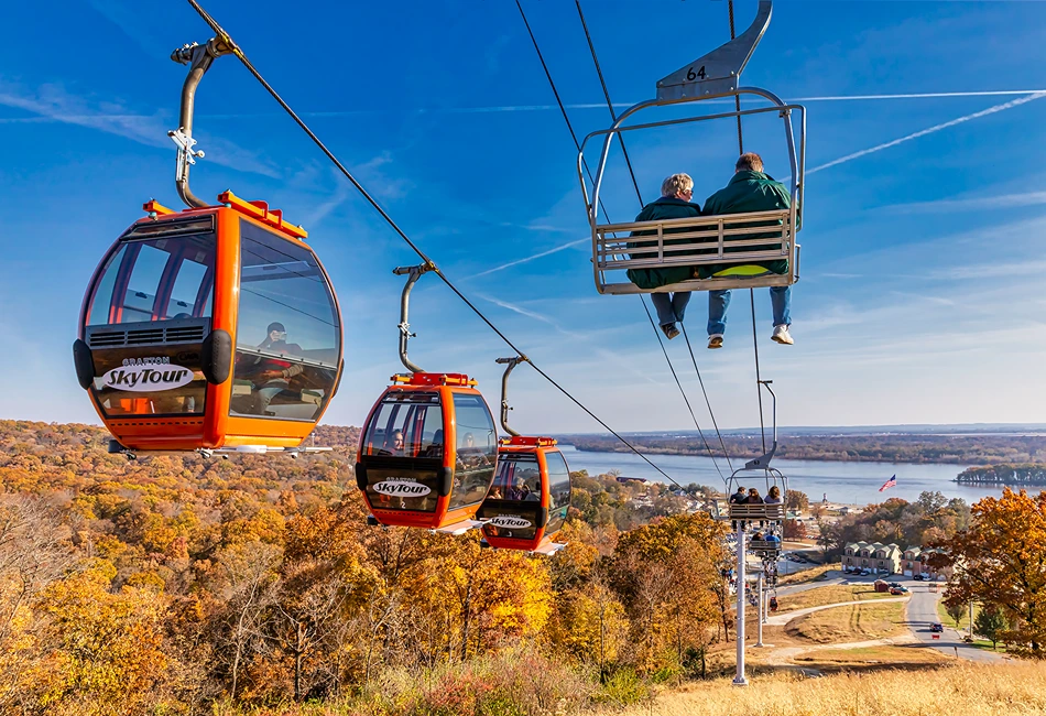 Where the Mother Road Meets the Great River Road