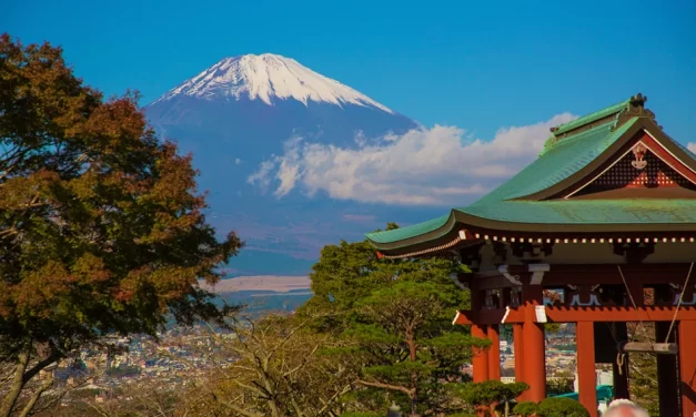 Discover Japan’s Past and Present with Collette