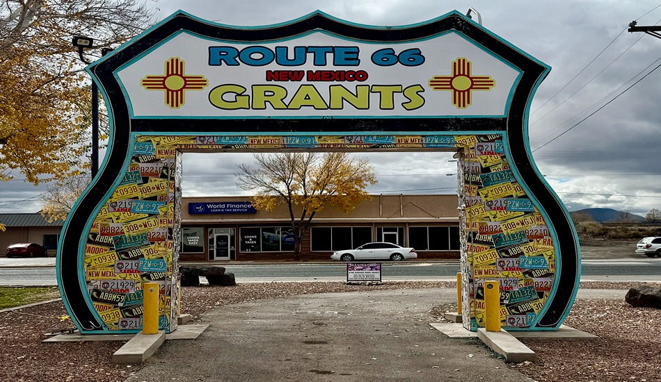 The drive-thru arch in Grants is one of New Mexico’s great Route 66 photo ops. (Randy Mink Photo)