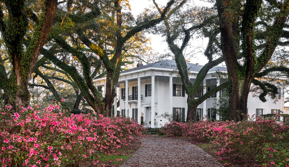 Bragg-Mitchell Mansion. (Photo credit: Alabama Department of Tourism)