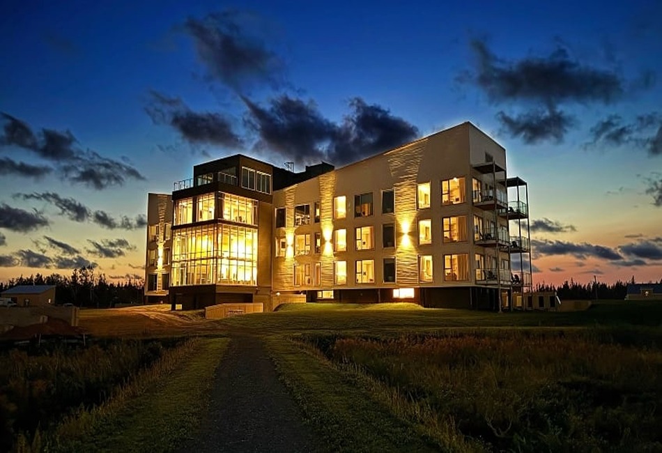 Hotel Acadia at Night Blackbush
