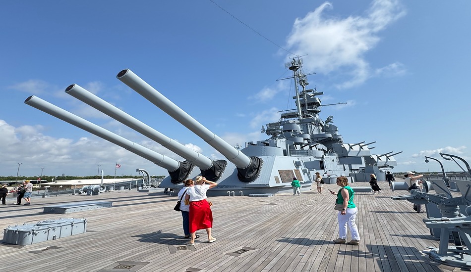 USS Alabama is a prime tourist attraction in Mobile. (Randy Mink Photo)