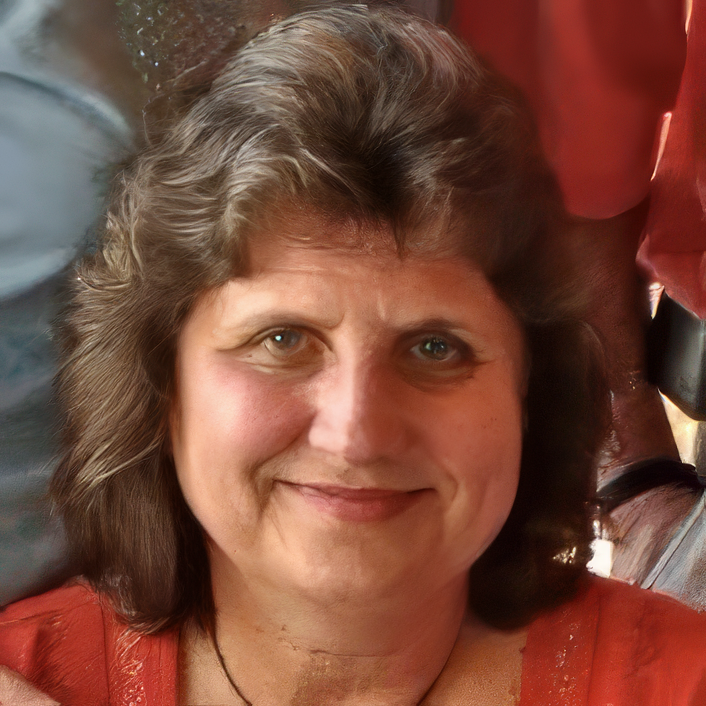 Sally Ashley<br />
