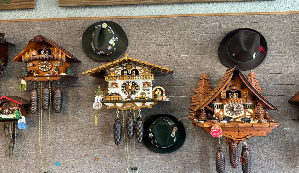 Bavarian Clockworks sells cuckoo clocks made in Germany. (Randy Mink Photo)